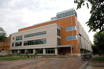 Photo of a building at the university of Manitoba campus